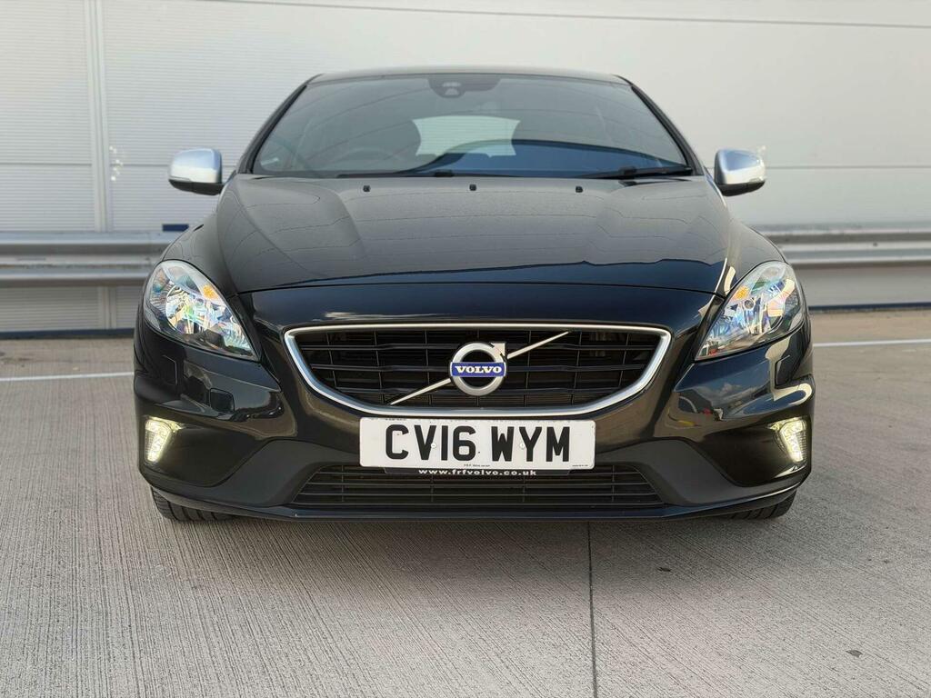 Volvo V40 2.0 T2 R-design Euro 6 Ss CV16WYM Black #2
