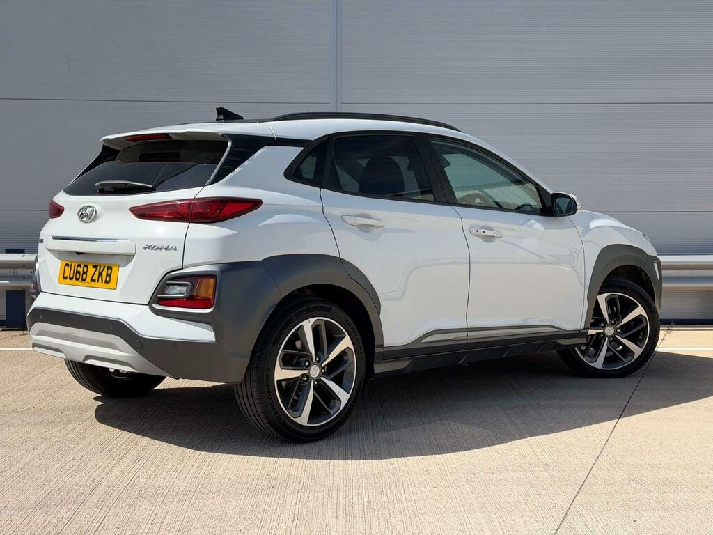 Hyundai Kona Premium Se CU68ZKB White #4