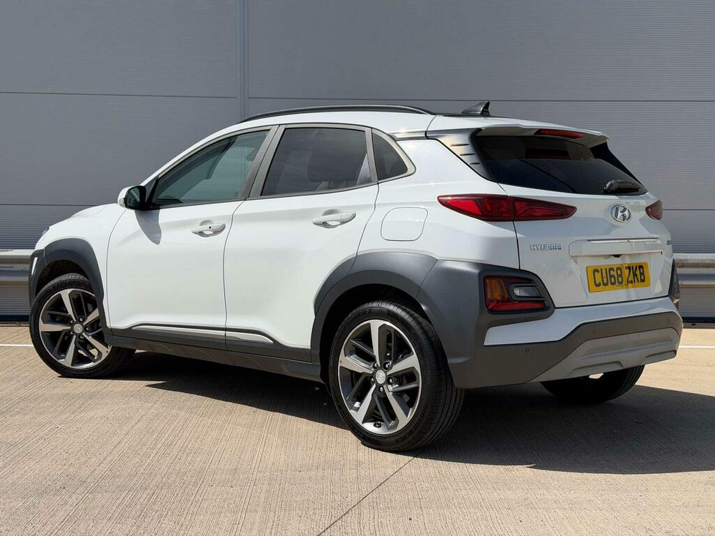 Hyundai Kona Premium Se CU68ZKB White #6