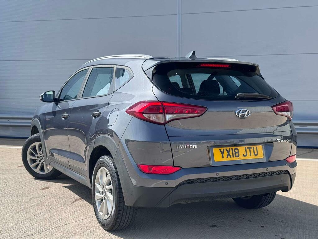 Hyundai Tucson 1.6 Gdi Blue Drive Se Nav Euro 6 Ss YX18JTU Grey #4