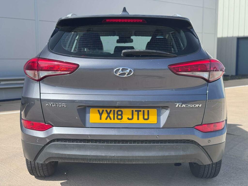 Hyundai Tucson 1.6 Gdi Blue Drive Se Nav Euro 6 Ss YX18JTU Grey #5