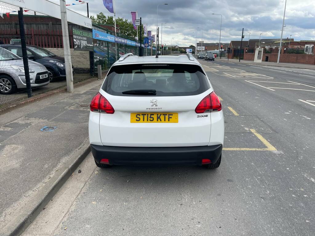 Peugeot 2008 1.4 Hdi Active ST15KTF White #6