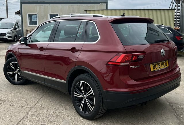 Volkswagen Tiguan 1.4 Tsi Se Suv Euro 6 S S 125 BC18HCD Red #4