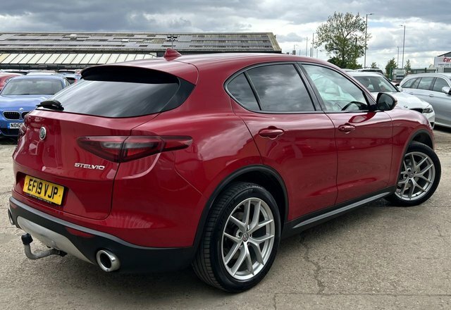 Alfa Romeo Stelvio 2.0T Milano Edizione Suv Q4 Awd Eu EF19VJP Red #3