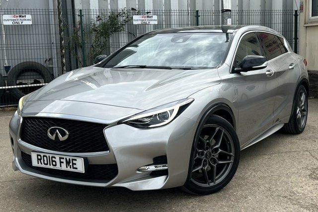 Infiniti Q30 2.2D Sport Hatchback Dct Awd Euro 6 S Silver #3