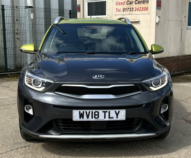 Kia Stonic 1.6 Crdi First Edition Suv Euro WV18TLY Grey #5