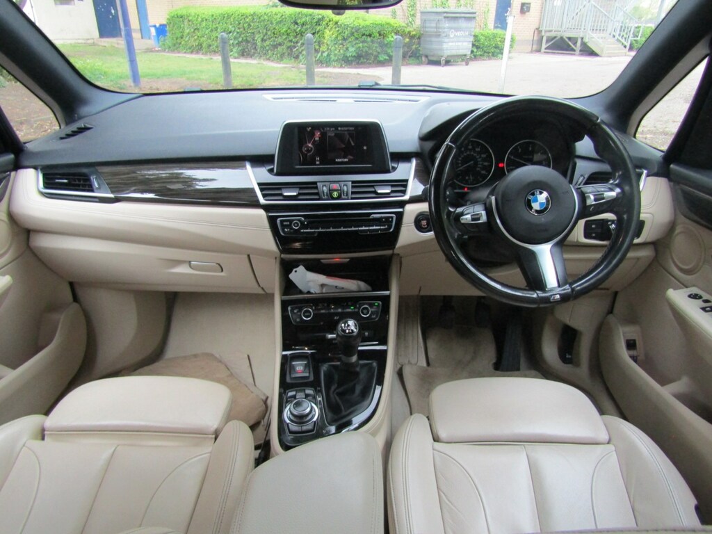BMW 2 Series 216D M Sport Black #2