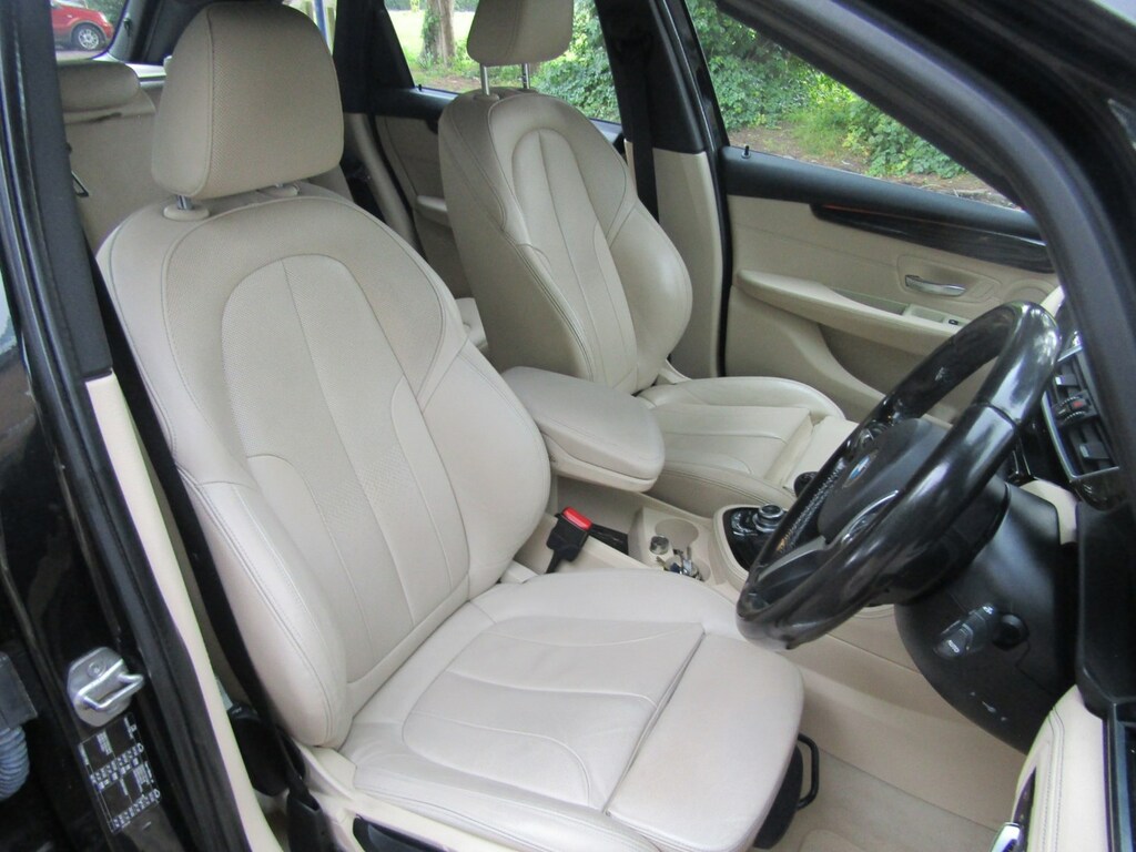 BMW 2 Series 216D M Sport Black #6