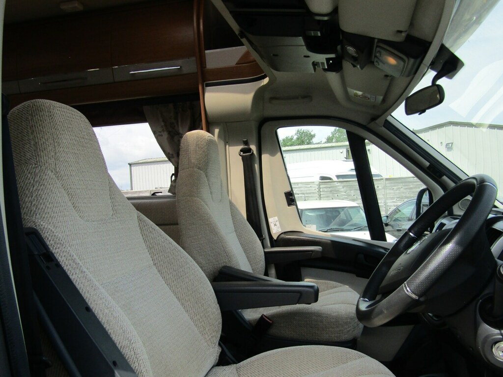 Fiat  2.3L Kon-tiki 669 Low 0D 148 Bhp White #8