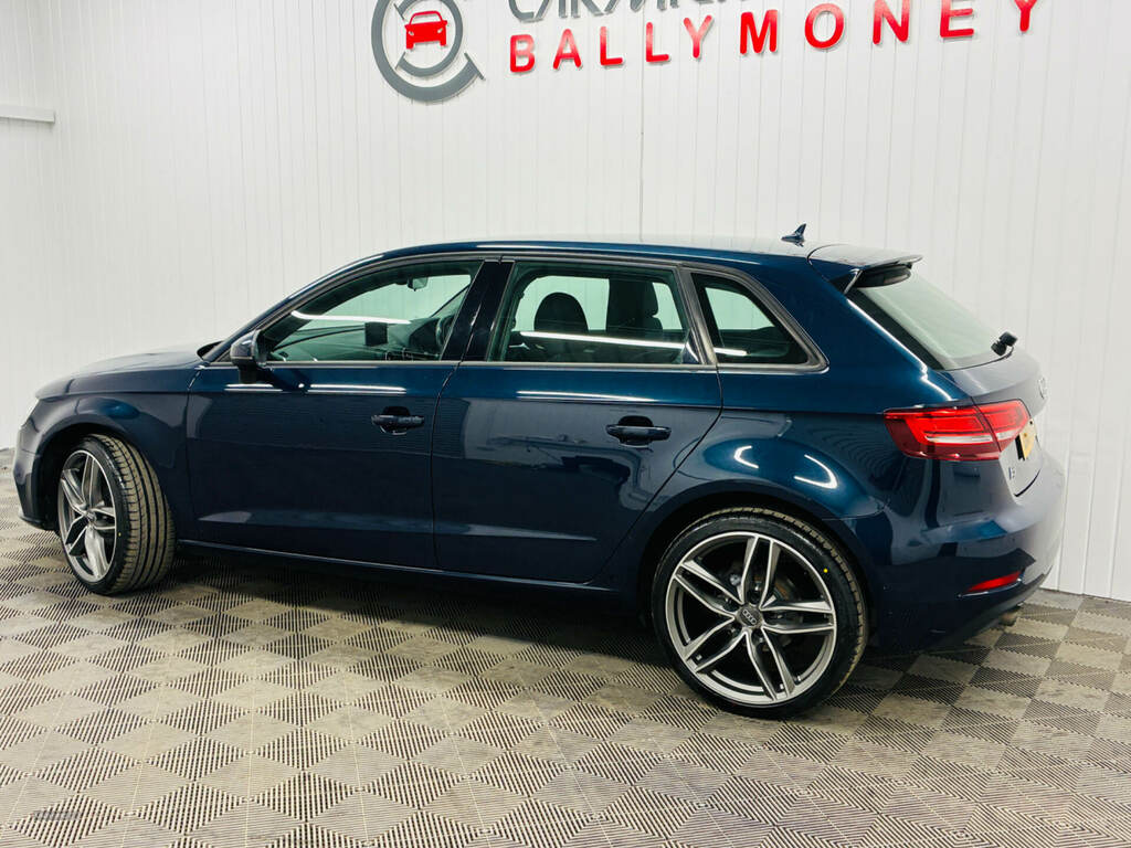 Audi A3 1.6 Tdi Se S Tronic DX17NDL Blue #4