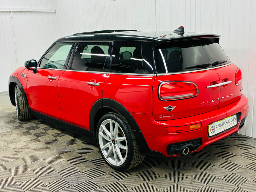 Mini Clubman 2.0 Cooper D Sport 6Dr TRZ5070 Red #4