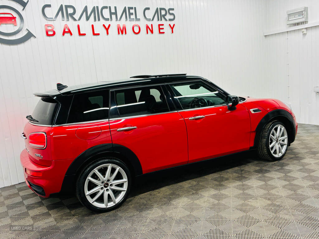 Mini Clubman 2.0 Cooper D Sport 6Dr TRZ5070 Red #5