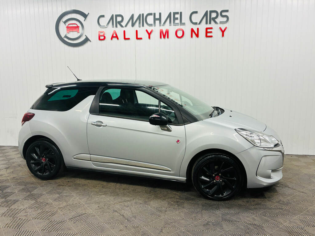 DS DS 3 1.6 Bluehdi Performance Line Silver