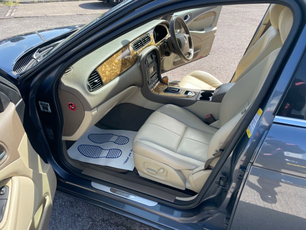 Jaguar S-Type 2.5 V6 Sport Plus Black #7