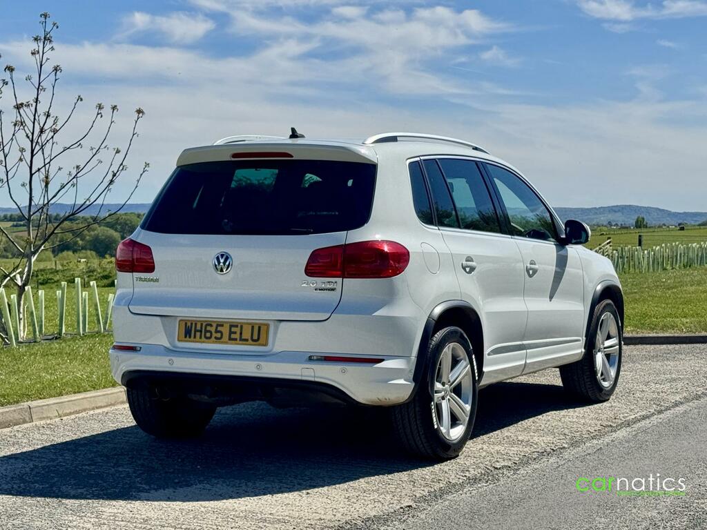 Volkswagen Tiguan 2.0 Tdi Bluemotion Tech R-line Edition Suv Die WH65ELU White #3