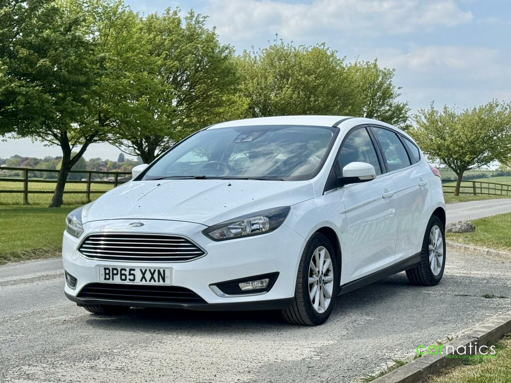 Ford Focus 1.0T Ecoboost Titanium Hatchback BP65XXN White #6