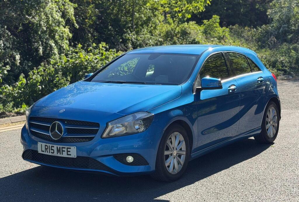 Mercedes-Benz A Class Hatchback 1.5 A180 Cdi Eco Se Euro 5 Ss 20 LR15MFE Blue #2
