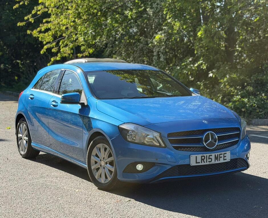Mercedes-Benz A Class Hatchback 1.5 A180 Cdi Eco Se Euro 5 Ss 20 LR15MFE Blue