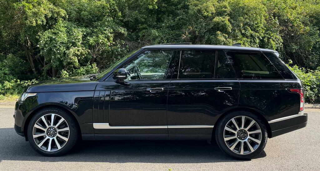 Land Rover Range Rover Suv 4.4 Sd V8 4Wd Euro 6 Ss AO17LDD Black #4