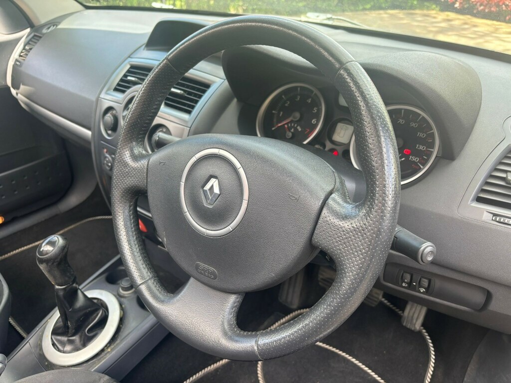 Renault Megane 1.6 Vvt Dynamique  #13