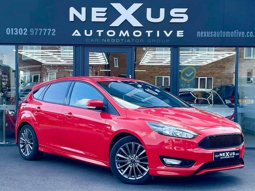 Ford Focus Hatchback 1.5 Tdci St-line Euro 6 Ss 2017 Red