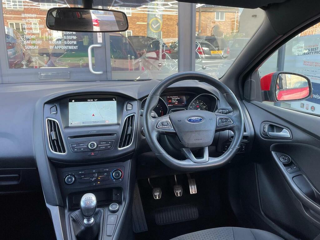 Ford Focus Hatchback 1.5 Tdci St-line Euro 6 Ss 2017 ST66VGO Red #6