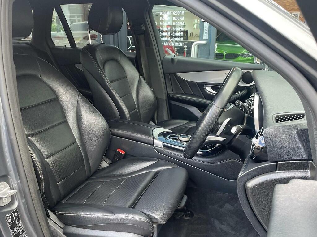 Mercedes-Benz GLC Class Suv 2.1 Glc220d Amg Line G-tronic 4Matic Euro 6 S YJ18VTT Grey #2