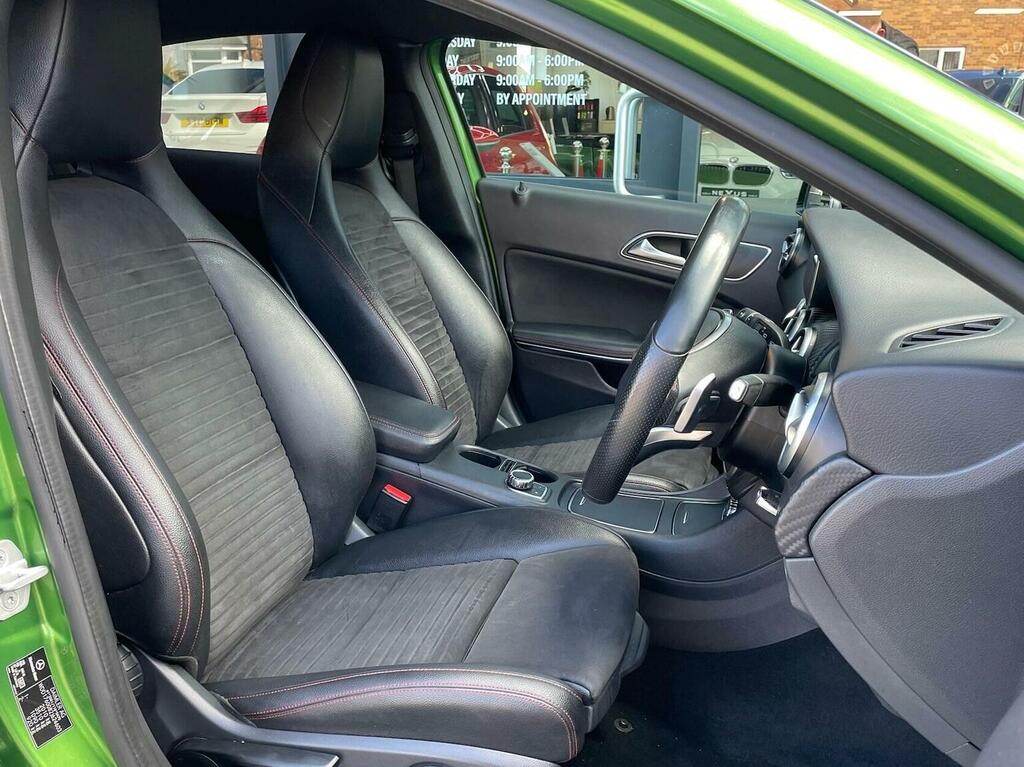 Mercedes-Benz A Class Hatchback 2.1 A200d Amg Line Premium 7G-dct Euro YF17ECV Green #2