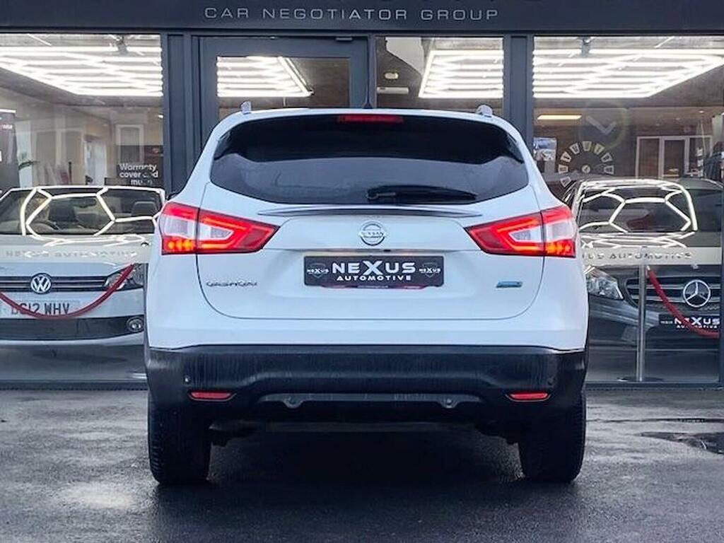 Nissan Qashqai Suv 1.5 Dci Tekna 2Wd Euro 5 Ss 201464 YW64FGZ White #5