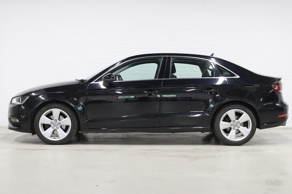 Audi A3 Tdi Sport BJ64ENR Black #5