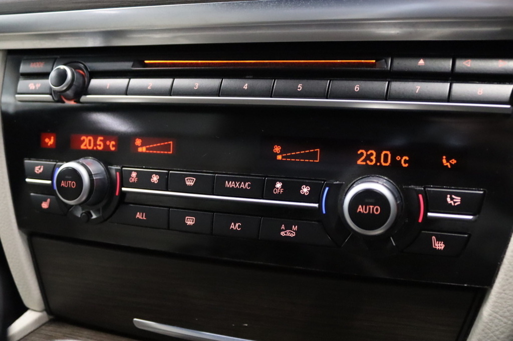 BMW 7 Series 730D Se Blue #24