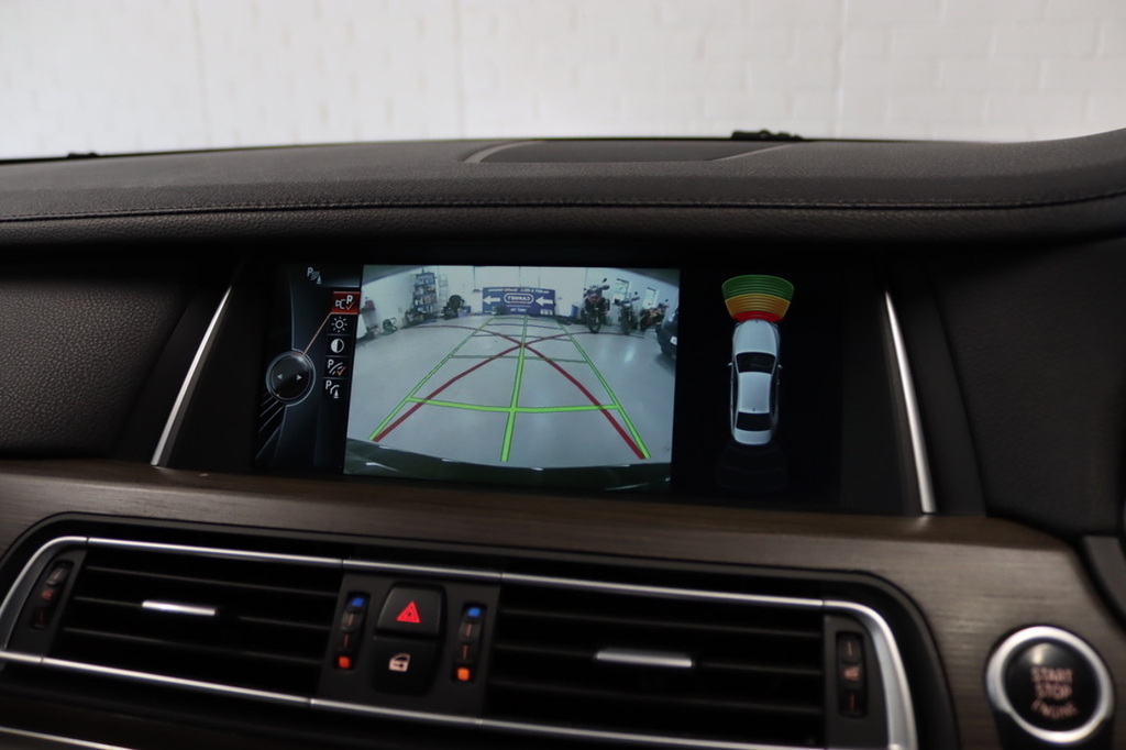 BMW 7 Series 730D Se Blue #17