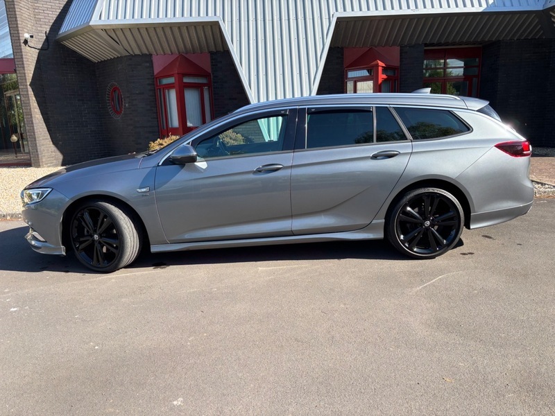 Vauxhall Insignia Sports Tourer Sri Vx-line FE18YPF Grey #2