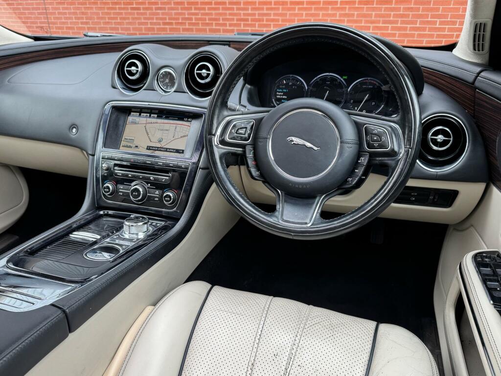 Jaguar XJ 3.0D V6 Portfolio Euro 5 Ss Lwb Black #3