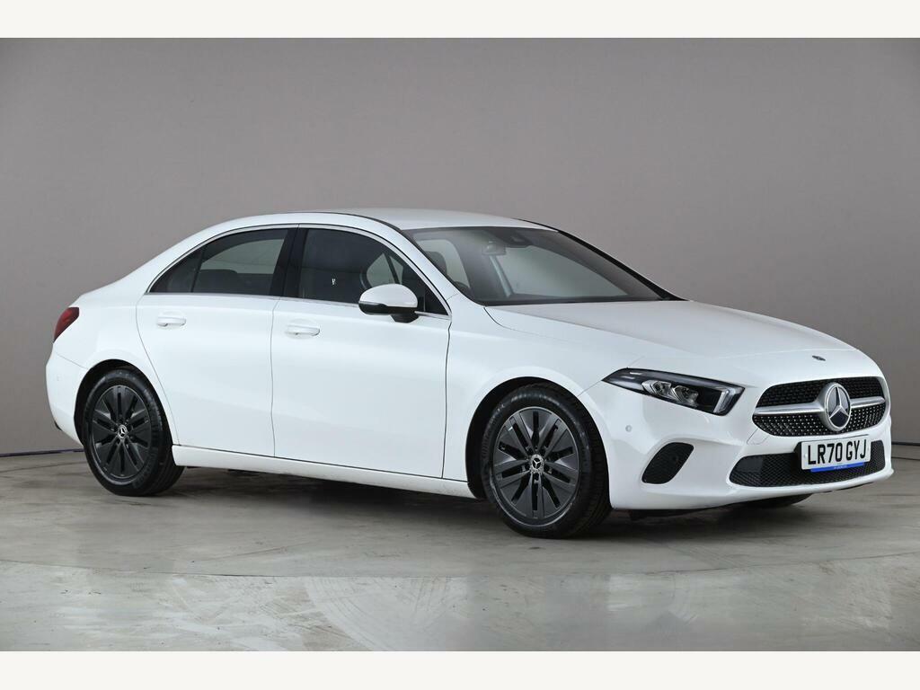 Mercedes-Benz A Class 1.3 A200 Sport Executive 7G-dct Euro 6 Ss White