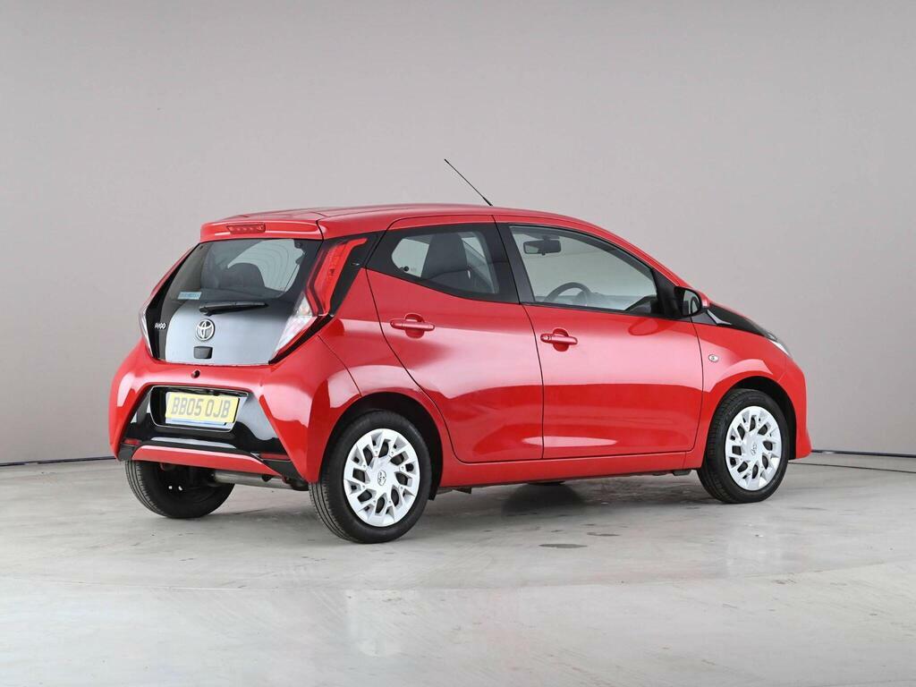 Toyota Aygo 1.0 Vvt-i X-play Euro 6 BB05OJB Red #2