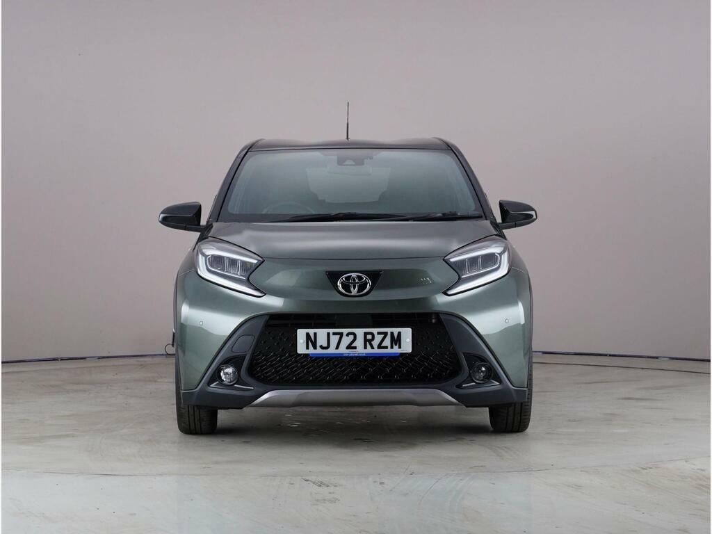 Toyota Aygo X 1.0 Vvt-i Exclusive X-shift Euro 6 Ss NJ72RZM Green #5