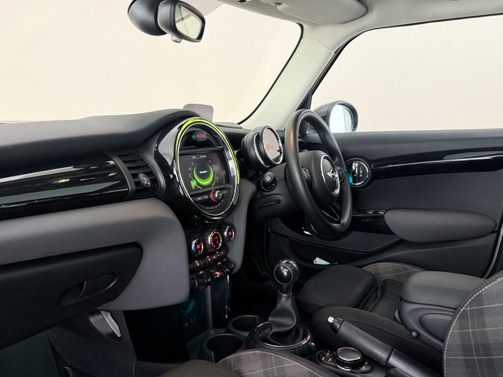 Mini Hatch 1.5 Cooper D Euro 6 Ss Silver #4