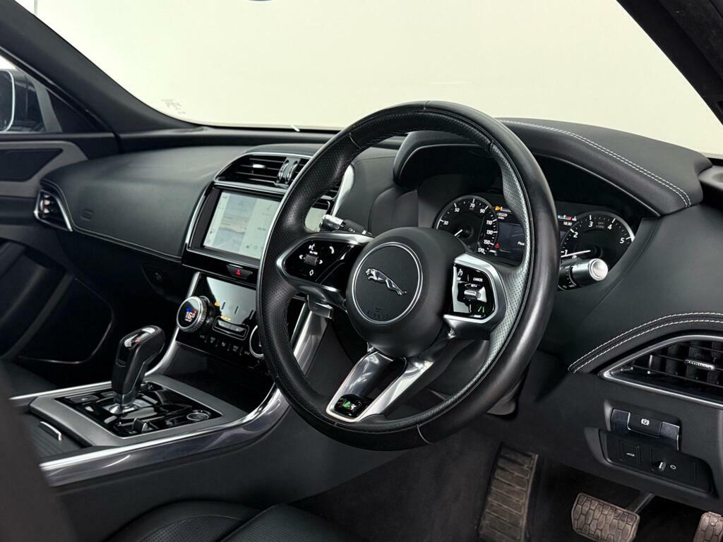 Jaguar XE 2.0 P250i R-dynamic S Euro 6 Ss Black #3