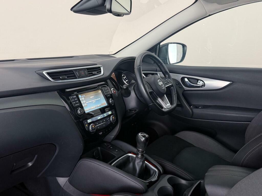 Nissan Qashqai 1.5 Dci N-connecta Euro 6 Ss FY68SWF Red #4