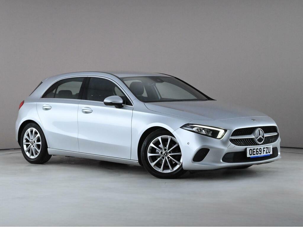 Mercedes-Benz A Class 1.5 A180d Sport Executive 7G-dct Euro 6 Ss Silver