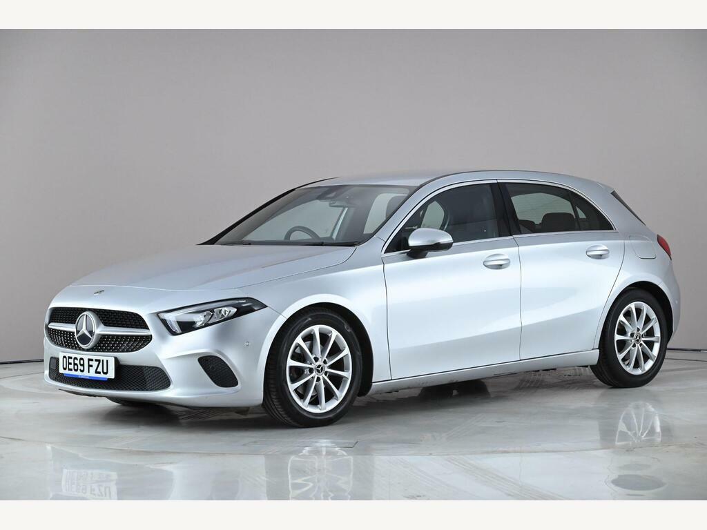 Mercedes-Benz A Class 1.5 A180d Sport Executive 7G-dct Euro 6 Ss OE69FZU Silver #2