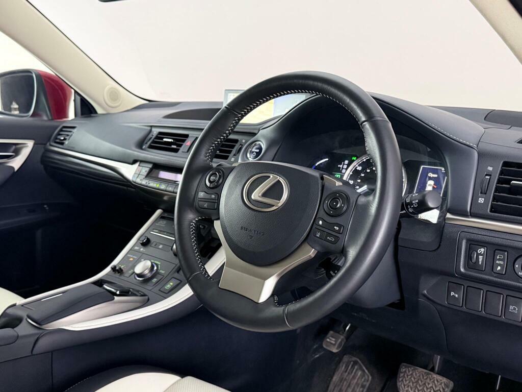Lexus CT 1.8 200H Premier Cvt Euro 6 Ss Red #2