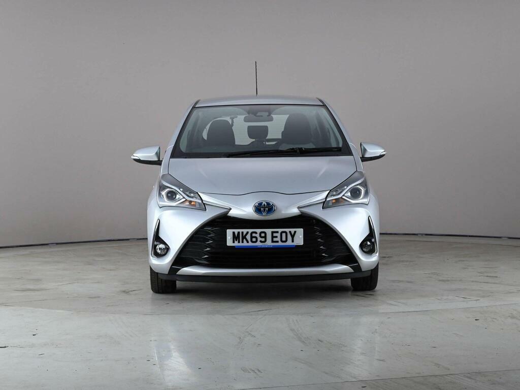 Toyota Yaris 1.5 Vvt-h Icon Tech E-cvt Euro 6 Ss MK69EOY Silver #2