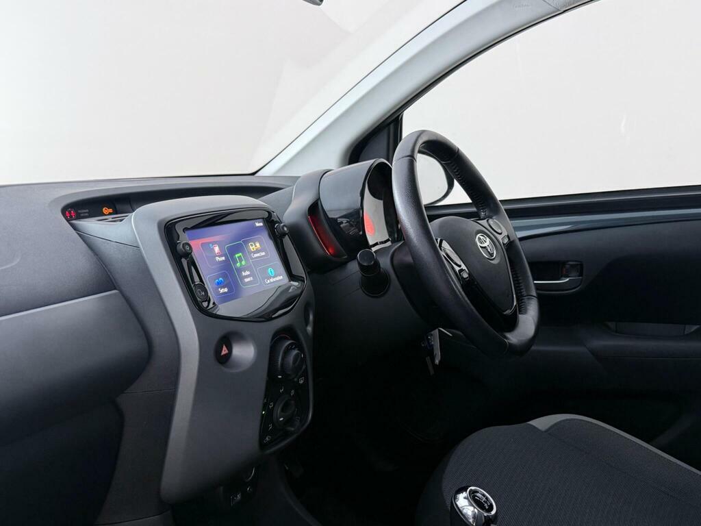 Toyota Aygo 1.0 Vvt-i X-play Euro 6 Safety Sense MJ21EBA Grey #4
