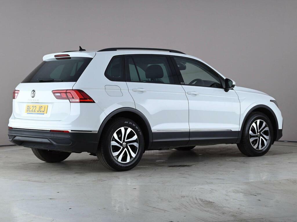 Volkswagen Tiguan 1.5 Tsi Active Euro 6 Ss BL22JCJ White #6