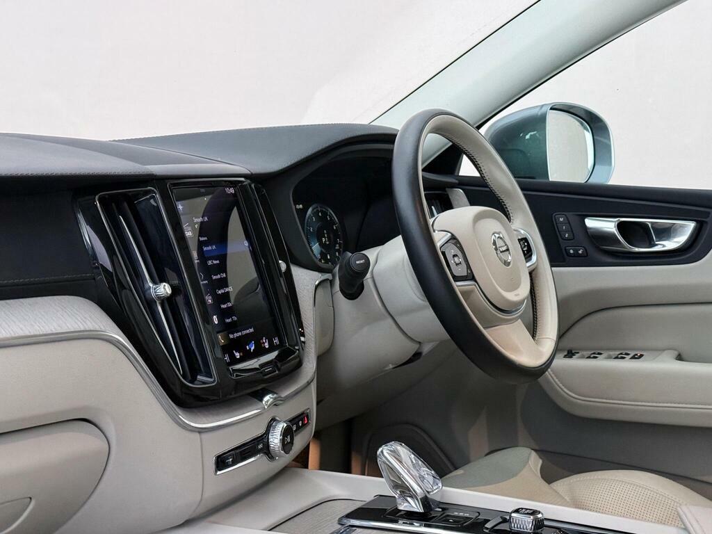 Volvo XC60 2.0 B5 Mhev Inscription Pro Euro 6 Ss EK21YVU Grey #4