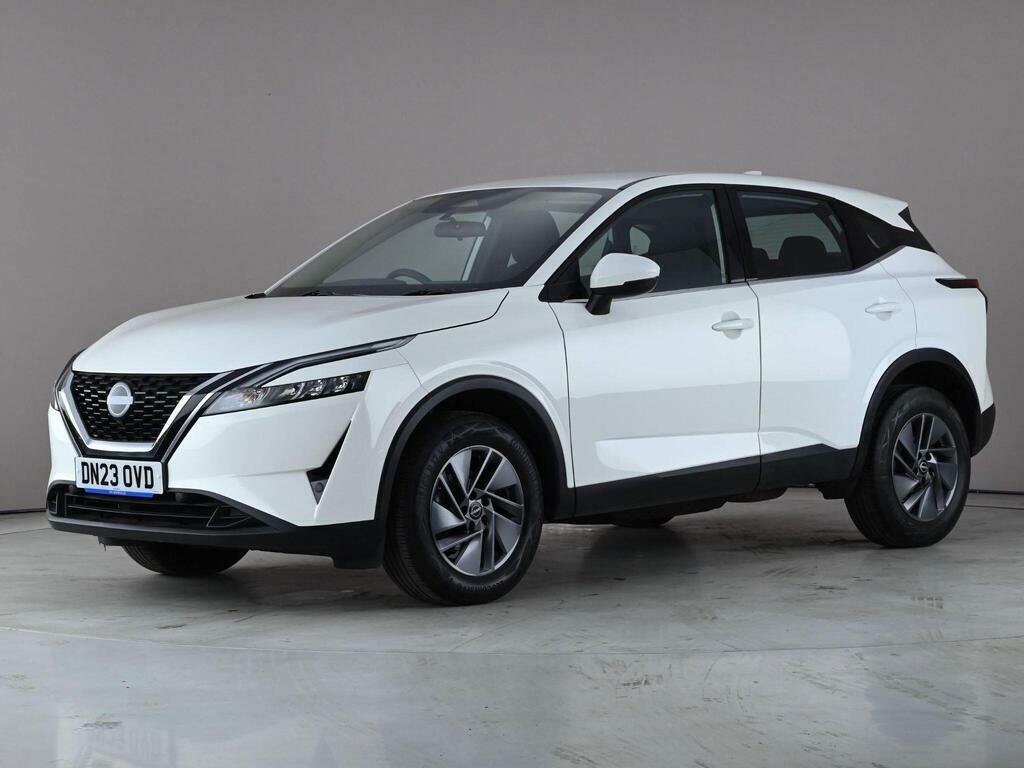 Nissan Qashqai 1.3 Dig-t Mhev Acenta Premium Euro 6 Ss DN23OVD White #4