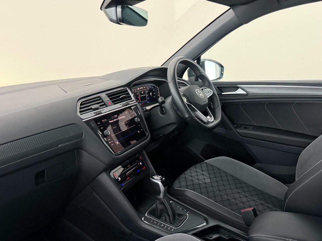 Volkswagen Tiguan 1.5 Tsi R-line Dsg Euro 6 Ss VN23OAD Grey #4