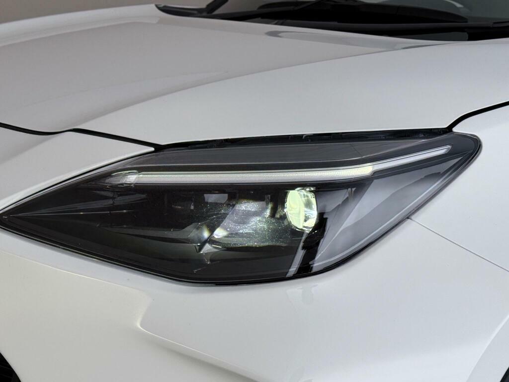 Toyota Yaris Cross 1.5 Vvt-h Design E-cvt Euro 6 Ss YD23UCF White #3